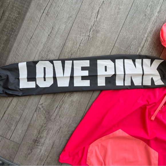 NWT Victoria’s Secret PINK Anorak Windbreaker Jacket | Size XS/S - Picture 12 of 15